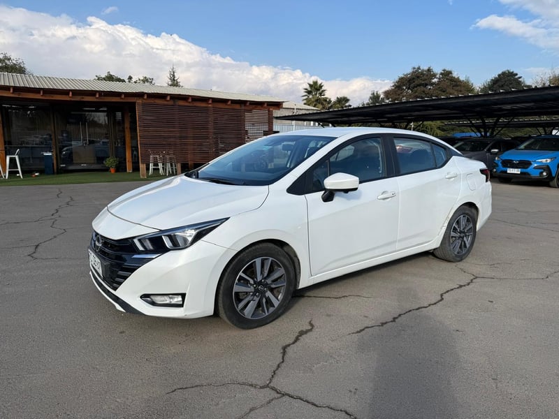 Nissan VERSA ADVANCE 1.6 AUT 2024