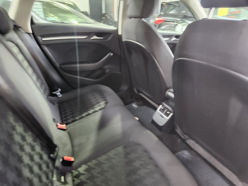 Audi A3 ATTRACTION 1.2 TFSI STRONIC 2014 - Imagen 12 de 13