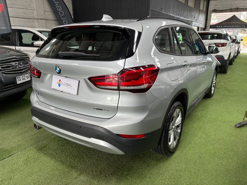 BMW X1 SDRIVE 1.5 AUT 2021 - Imagen 4 de 11