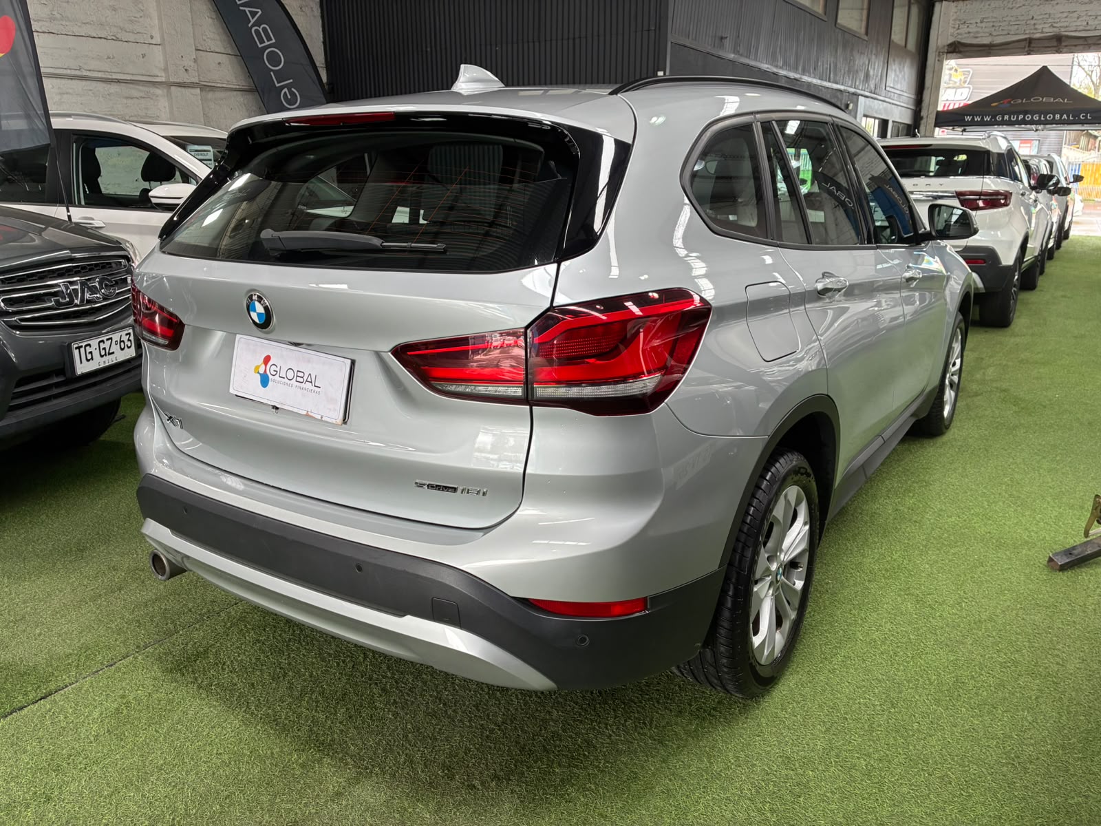 BMW X1 SDRIVE 1.5 AUT 2021 - Foto 4 de 11