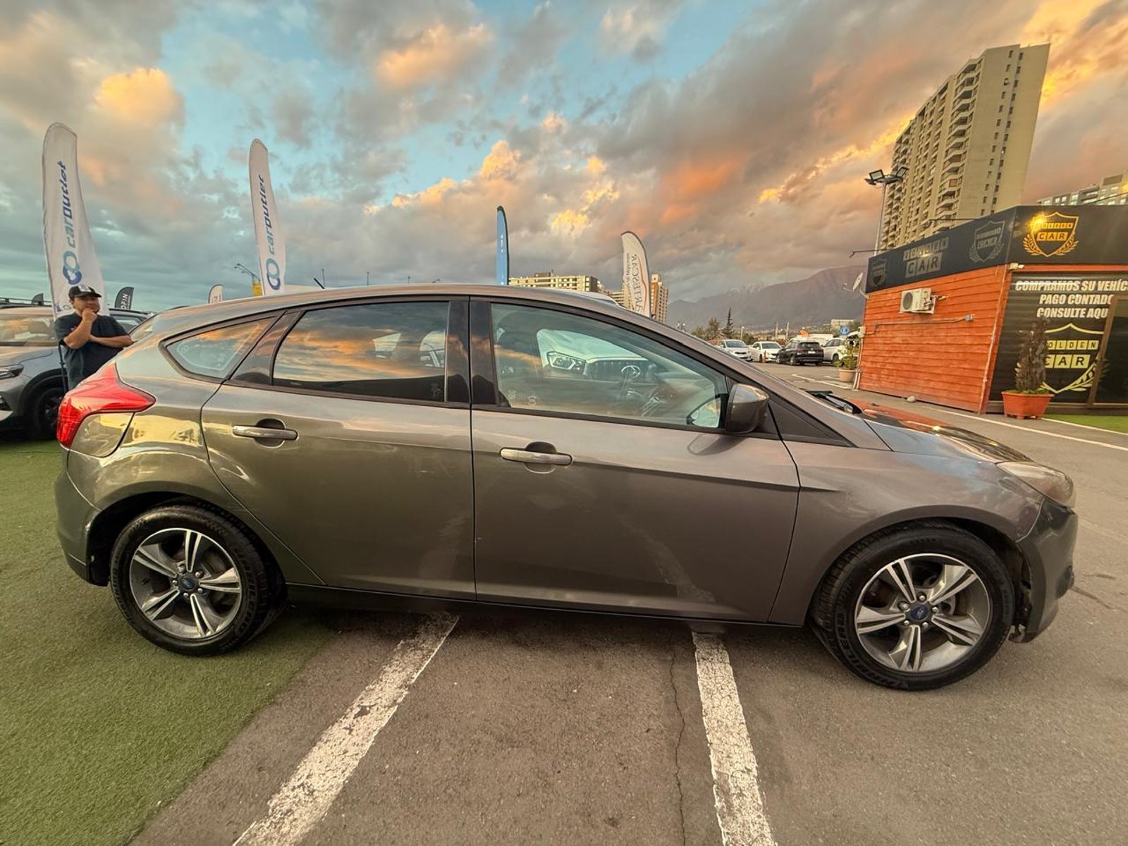 Ford FOCUS SE 5P MT 2012 - Imagen 6 de 19