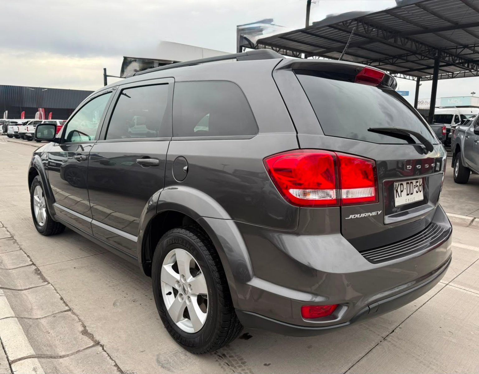 Dodge JOURNEY SE 2.4L AT 2018 - Imagen 3 de 19
