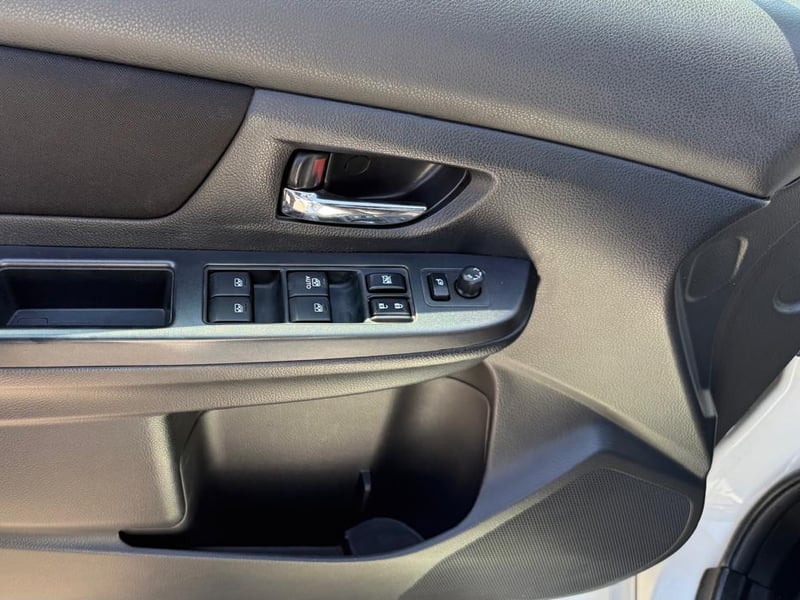 Subaru NEW WRX 2.0T AWD 6MT 2015 - Imagen 10 de 20