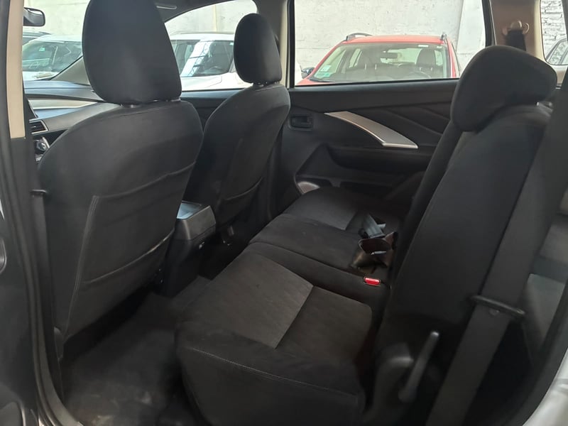 Mitsubishi XPANDER GLX 1.5 AUT 2025 - Imagen 11 de 12