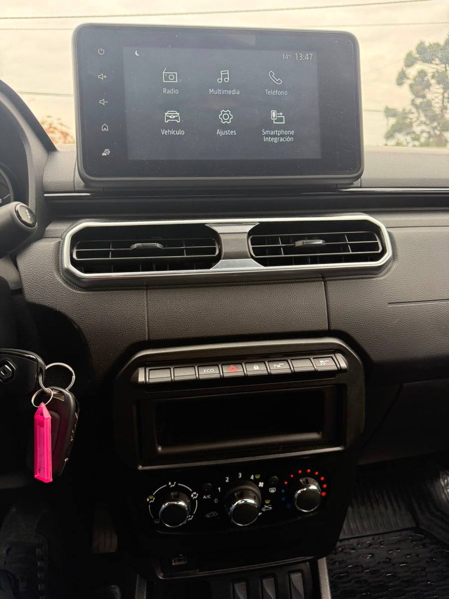 Renault OROCH ZEN 1.6 2025 - Imagen 15 de 20