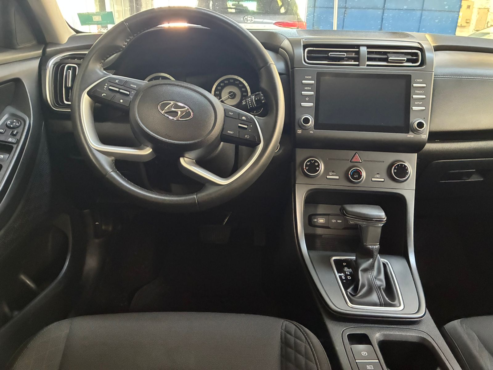 Hyundai CRETA SU2ID MPI CVT 1.5 2025 - Imagen 8 de 11