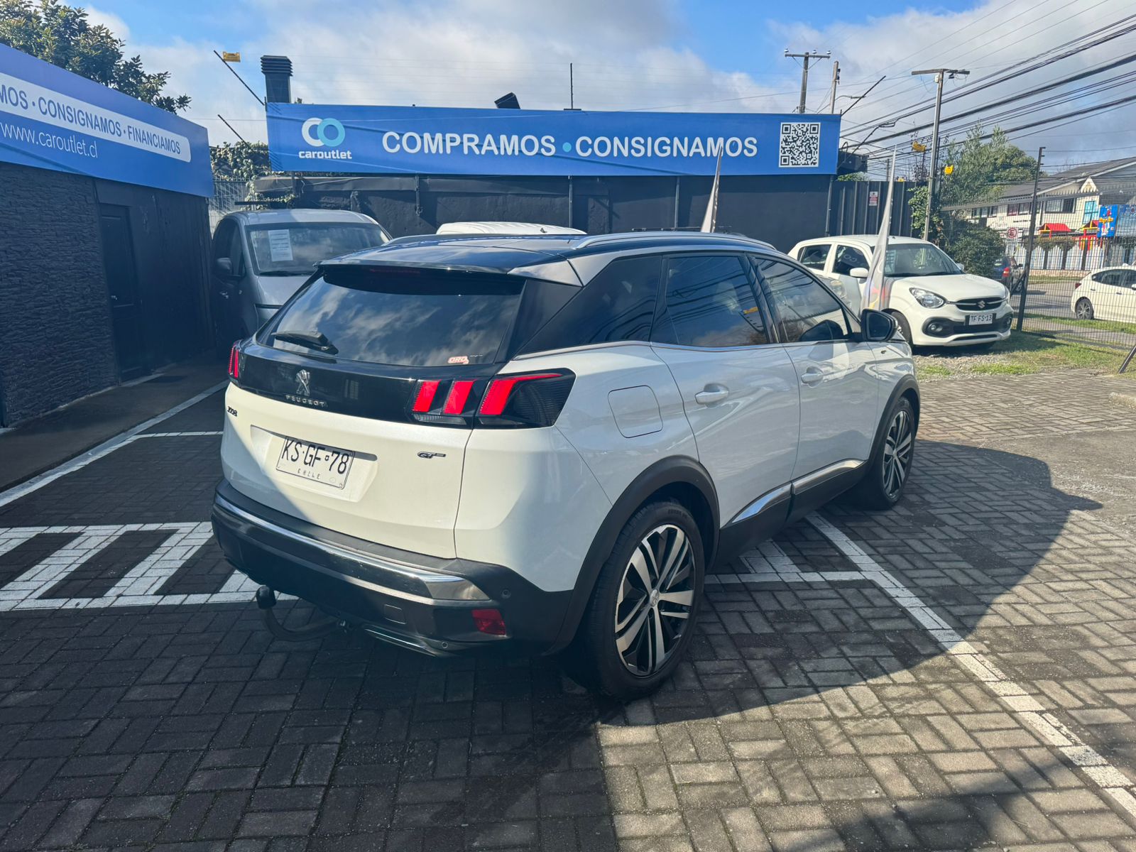 PEUGEOT 3008 BLUE HDI 2.0 AUT 2019 - Foto 4 de 10