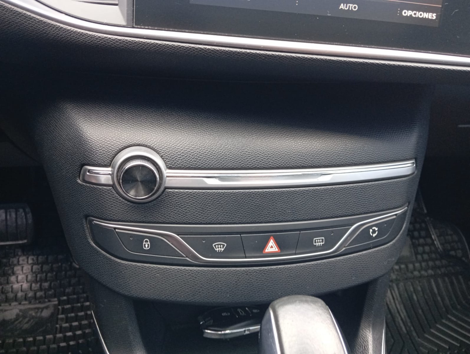 Peugeot 308 FELINE 1.6 BLUEHDI 120HP 2020 - Imagen 12 de 15