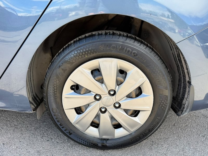 Kia RIO 4 LX 1.4 2019 - Imagen 16 de 18