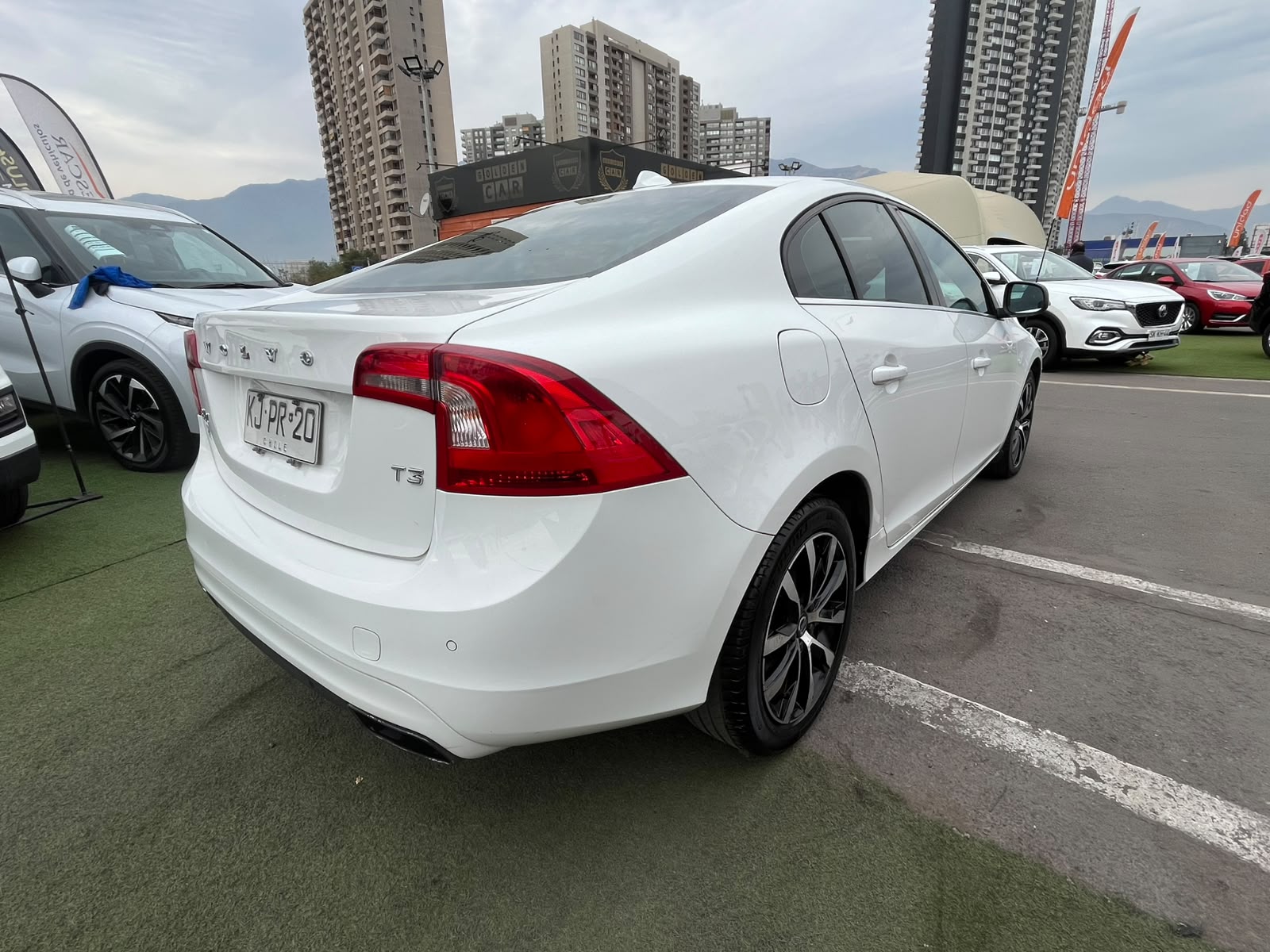 Volvo S60 T3 COMFORT 2018 - Foto 5 de 19