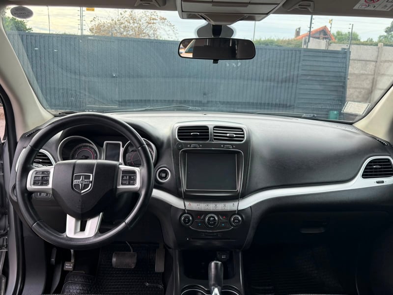 Dodge JOURNEY SE 2.4L AT 2019 - Imagen 12 de 20