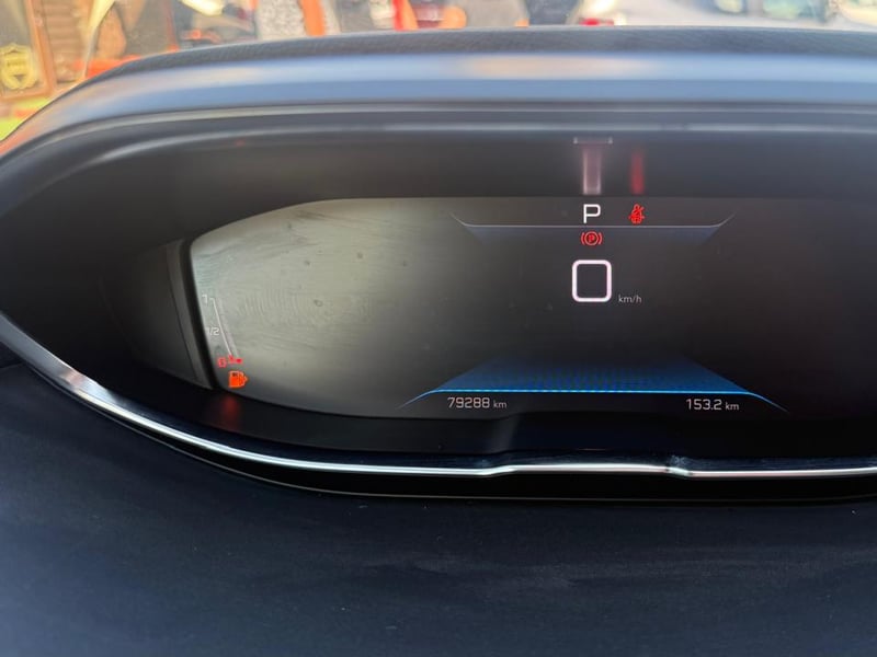 Peugeot 3008 THP 165HP 1.6 AUT 2022 - Imagen 14 de 20