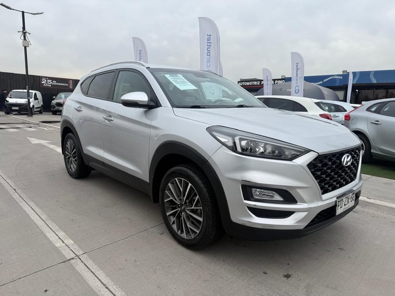 Hyundai TUCSON TL 2.0 AUT 2020 - Imagen 7 de 20
