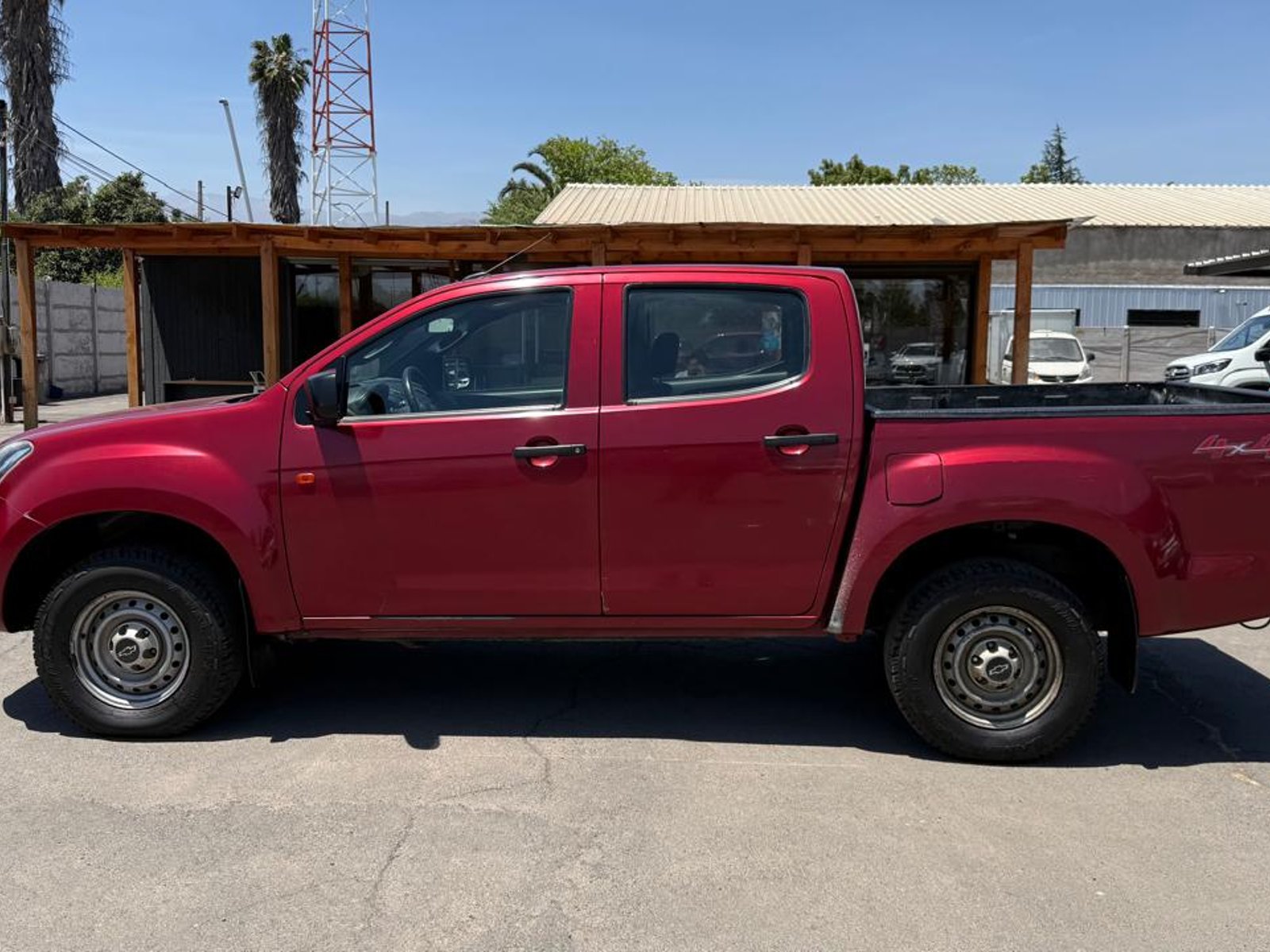 Chevrolet D MAX II 4WD 2.5 2022 - Foto 2 de 19