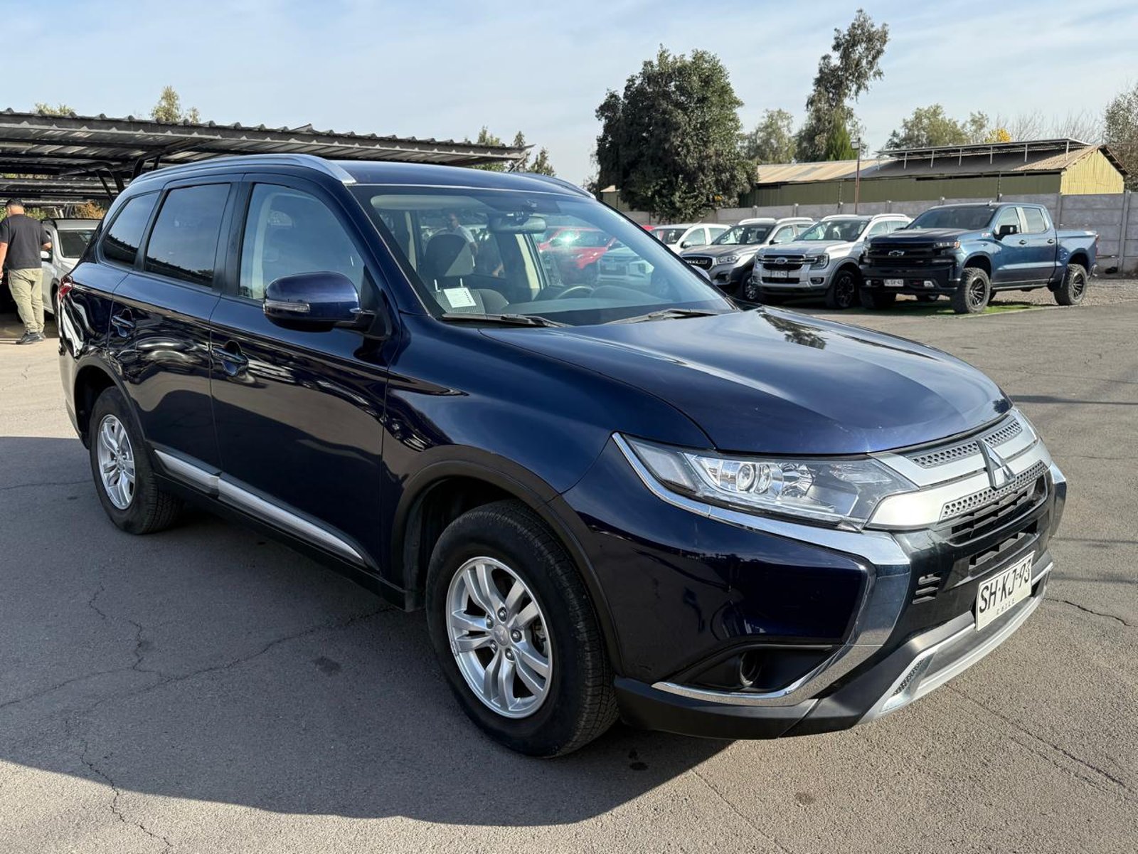 Mitsubishi OUTLANDER 2.0 2023 - Imagen 7 de 20