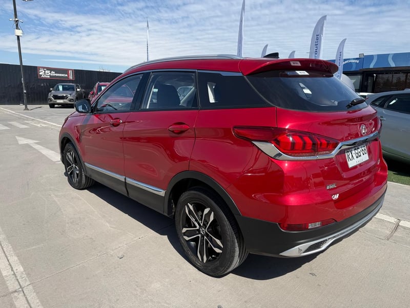 BAIC X55 1.5T 2022 - Imagen 3 de 19