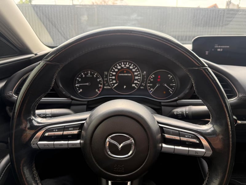 Mazda NEW 3 2.0 AUT 2023 - Imagen 13 de 20