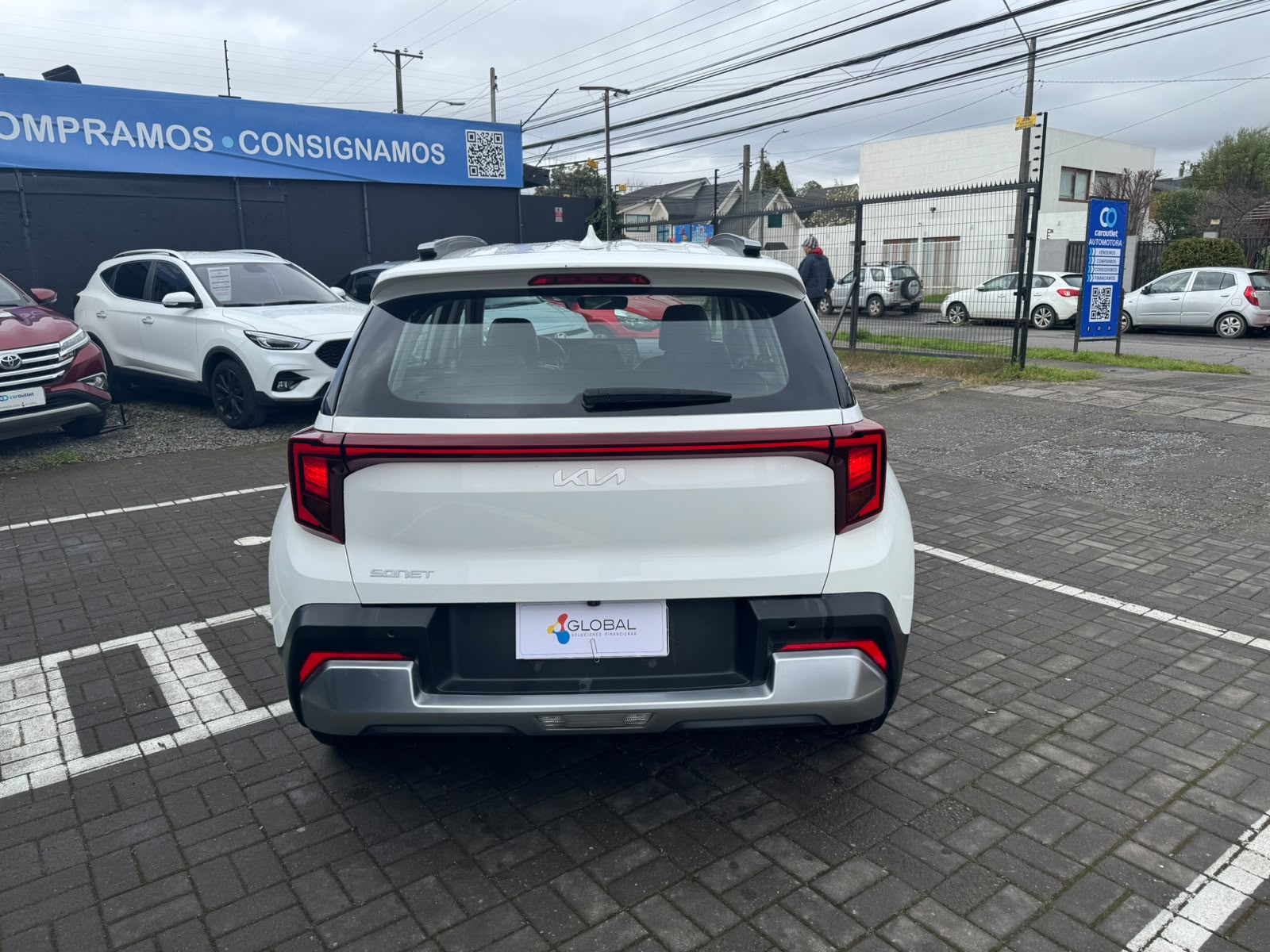 Kia SONET 1.5 AUT 2025 - Foto 3 de 11