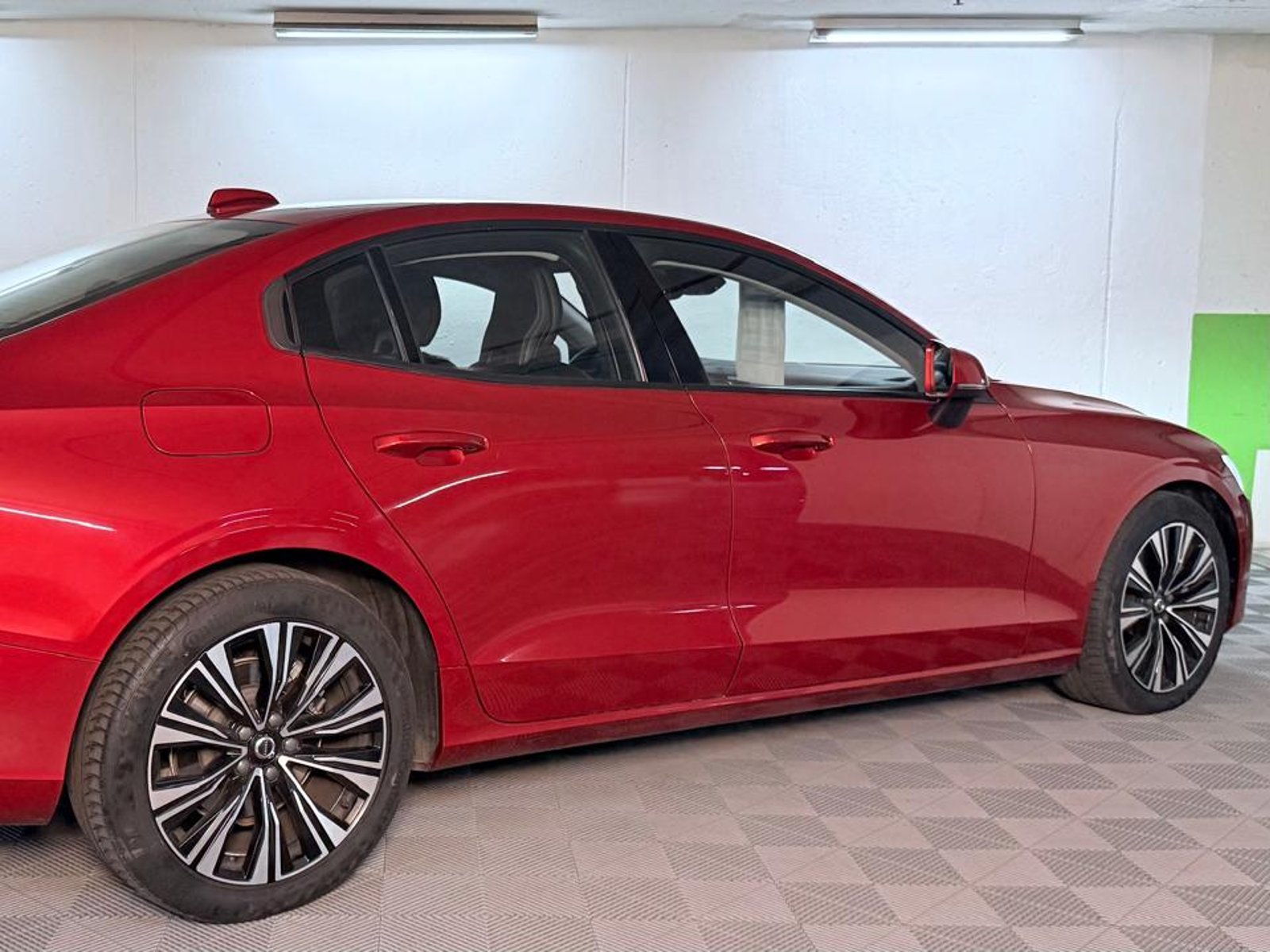 Volvo S60 II B4 2.0 AUT 2023 - Foto 5 de 20