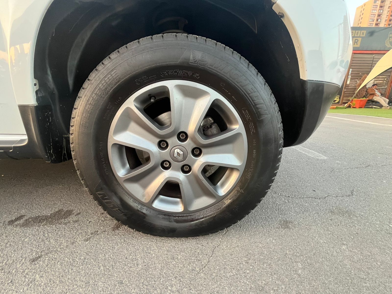 Renault DUSTER ZEN 1.6 2018 - Imagen 17 de 18