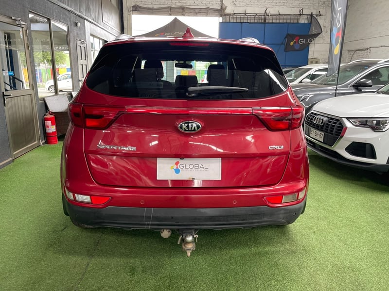 Kia SPORTAGE LX 2.0 2018 - Imagen 3 de 10