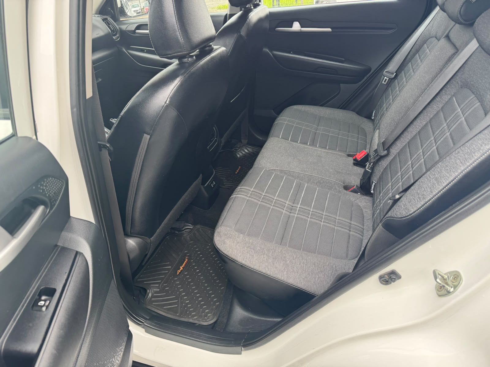 Kia SONET 1.5 AUT 2025 - Imagen 11 de 11