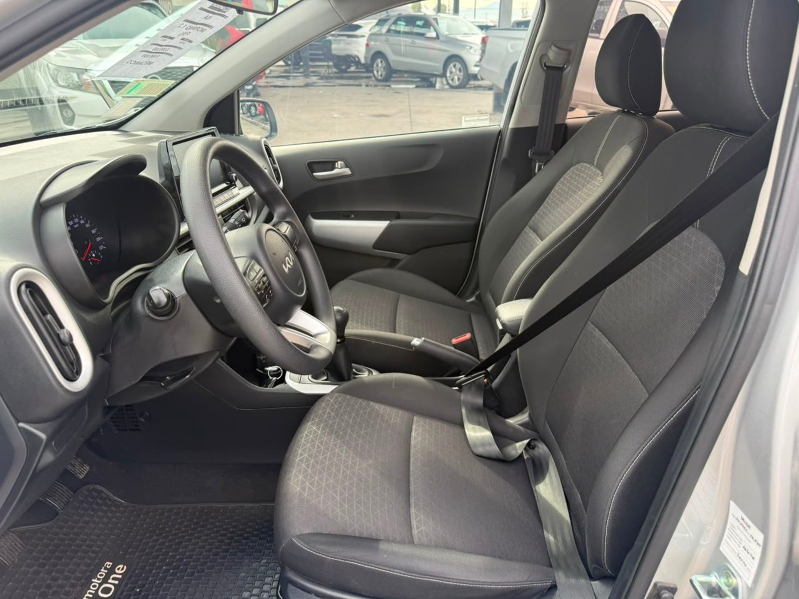 Kia MORNING MPI 1.2 2022 - Imagen 10 de 18