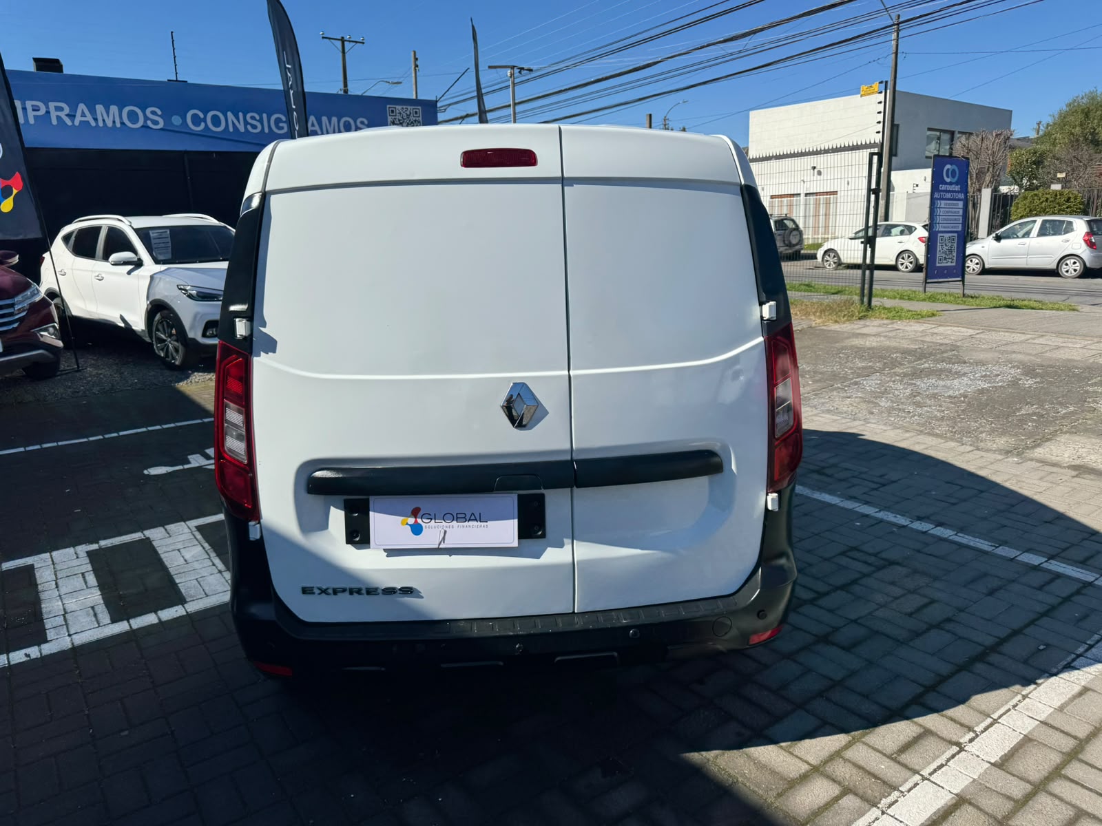 Renault EXPRESS 1.5 2023 - Foto 3 de 10