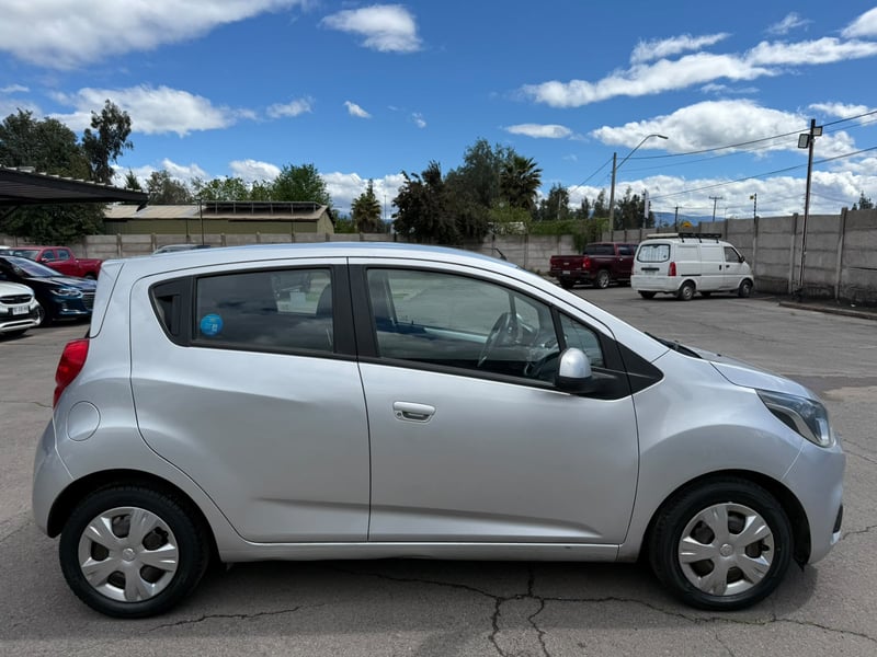 Chevrolet SPARK GT HB DOHC 1.2 2020 - Imagen 6 de 20
