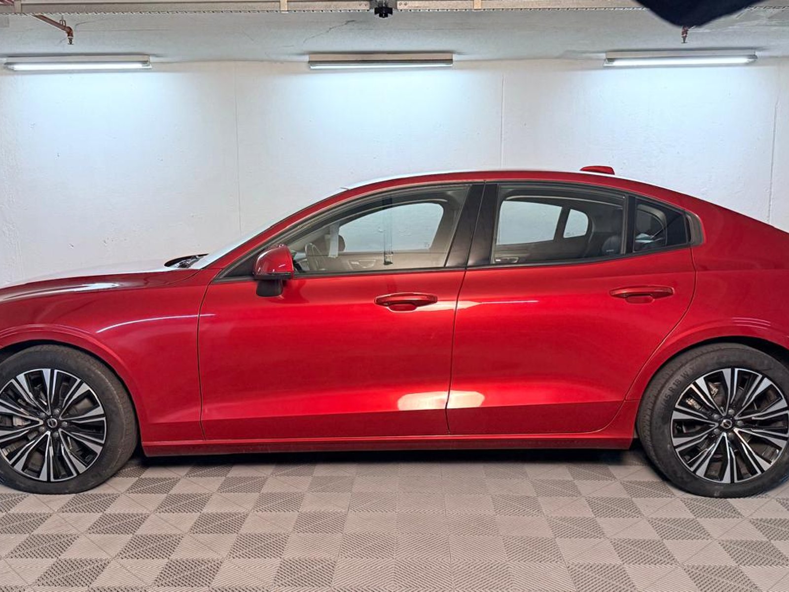 Volvo S60 II B4 2.0 AUT 2023 - Foto 2 de 20