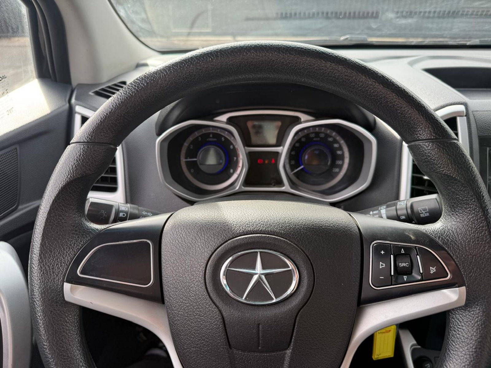 JAC S3 HB 1.6 2022 - Imagen 13 de 19