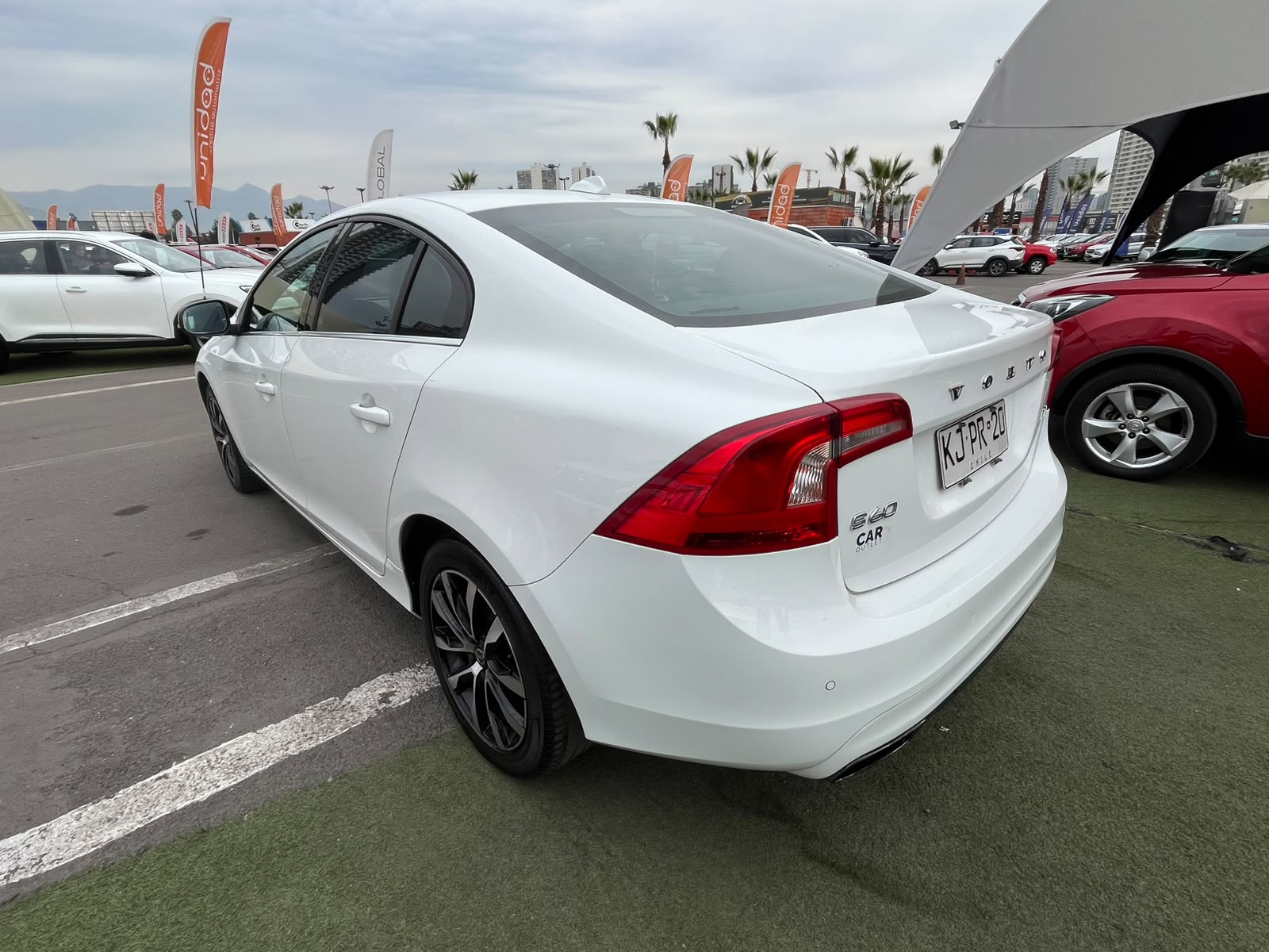 Volvo S60 T3 COMFORT 2018 - Foto 3 de 19
