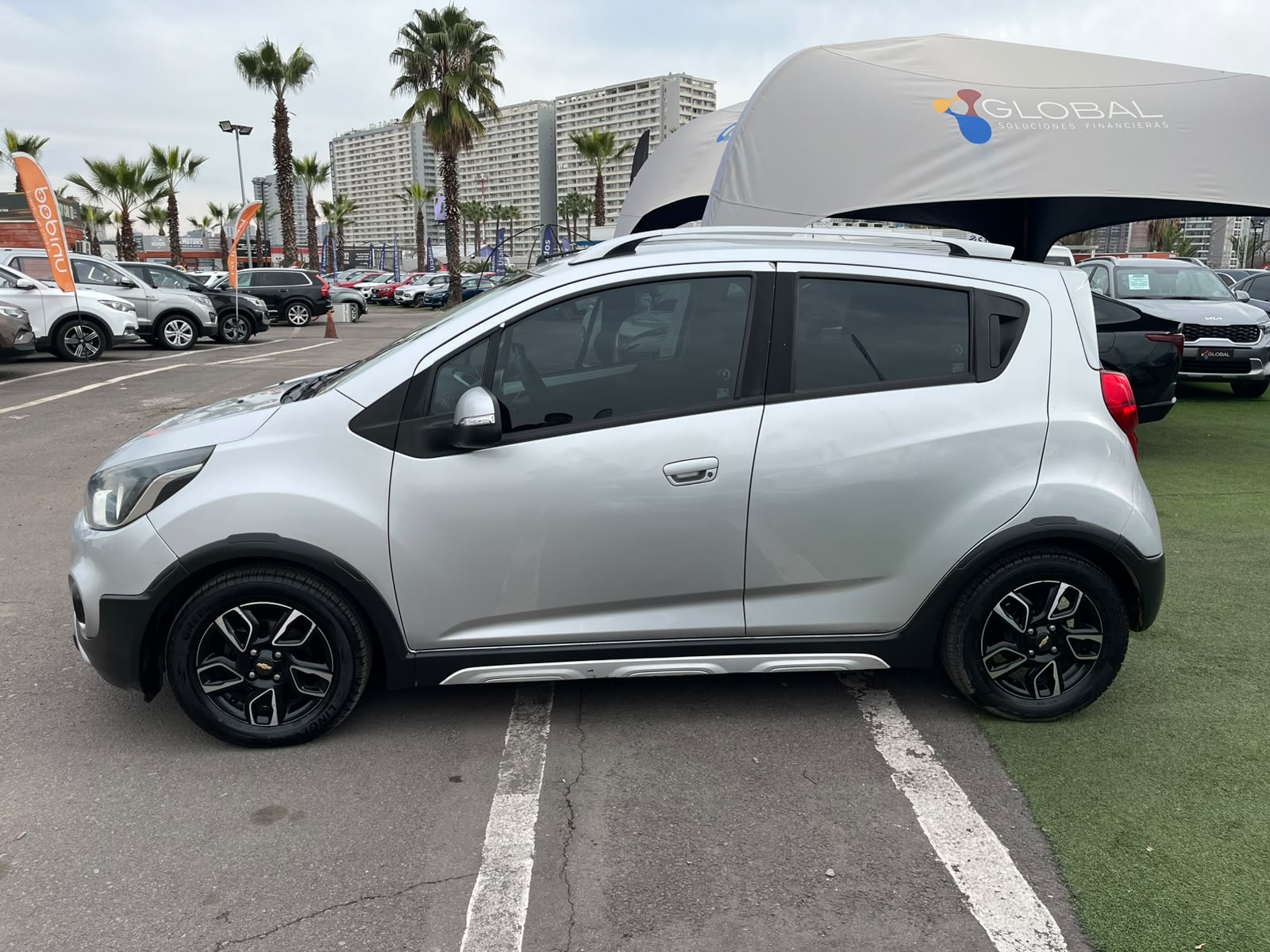 Chevrolet SPARK GT ACTIVE HB 1.2 2021 - Foto 2 de 18