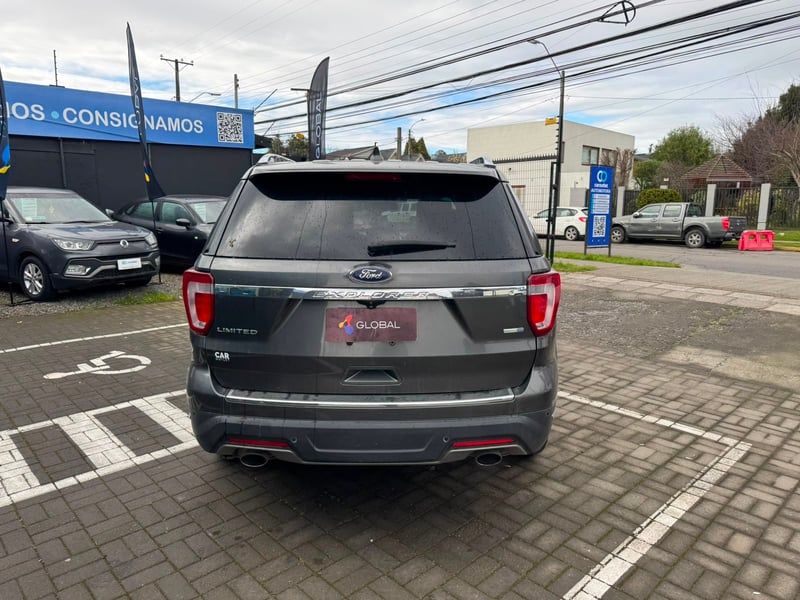 Ford EXPLORER LTD 4X4 2.3 AUT 2020 - Imagen 3 de 10