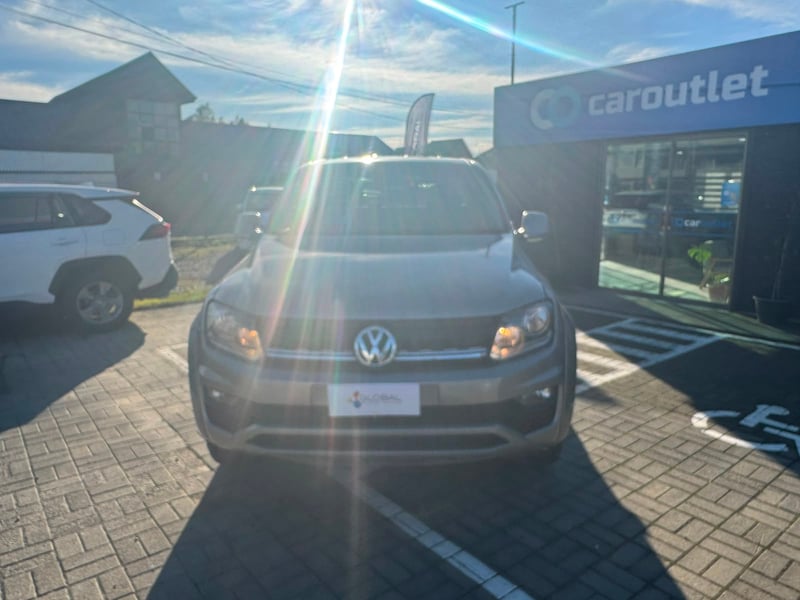 Volkswagen AMAROK COMFORTLINE 4X4 2.0 AUT 2023 - Imagen 6 de 11