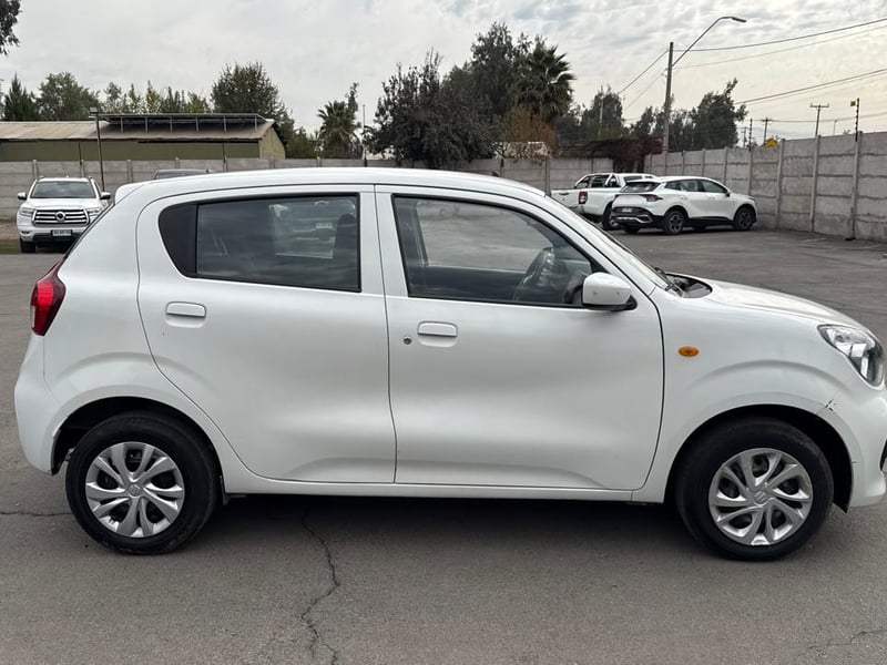 Suzuki CELERIO 1.0 GLX 2024 - Imagen 6 de 20