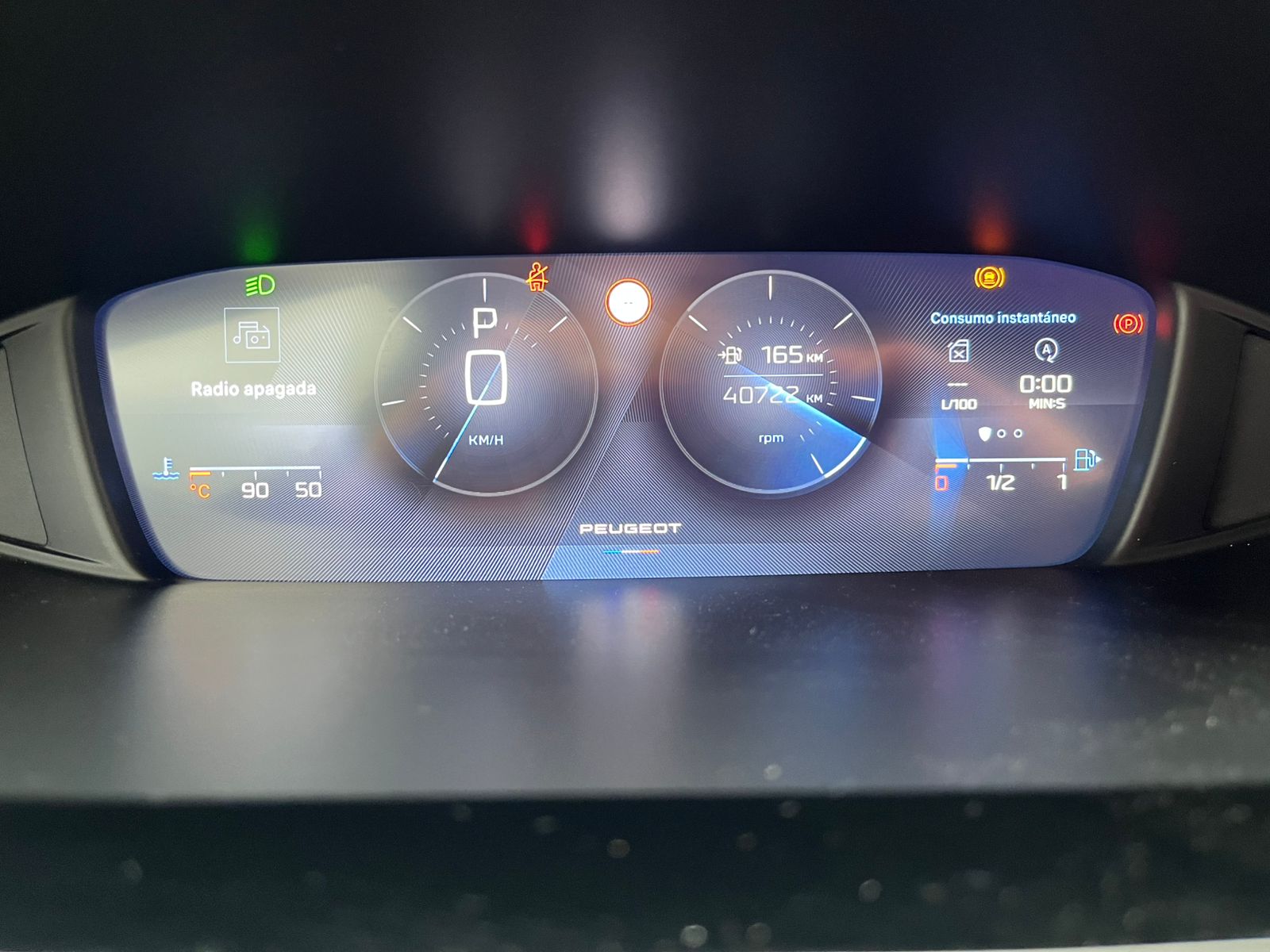Peugeot 308 BLUEHDI 1.5 AUT 2024 - Imagen 13 de 18