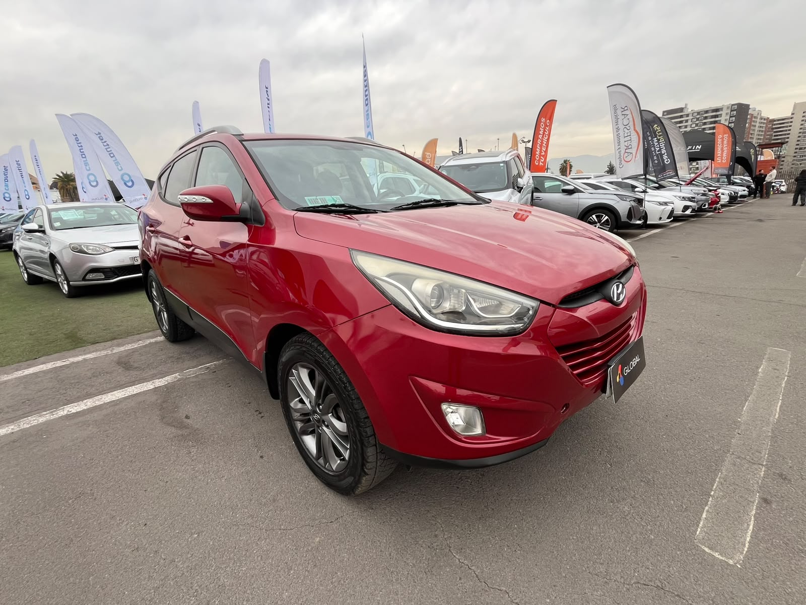 Hyundai NEW TUCSON GL CRDI 2.0 2014 - Imagen 7 de 18