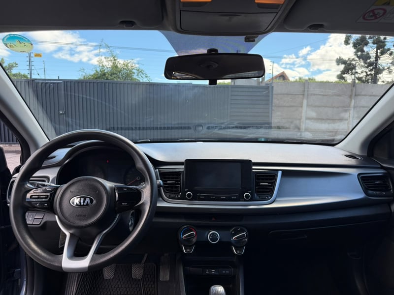 Kia RIO 4 LX 1.4 2019 - Imagen 10 de 18