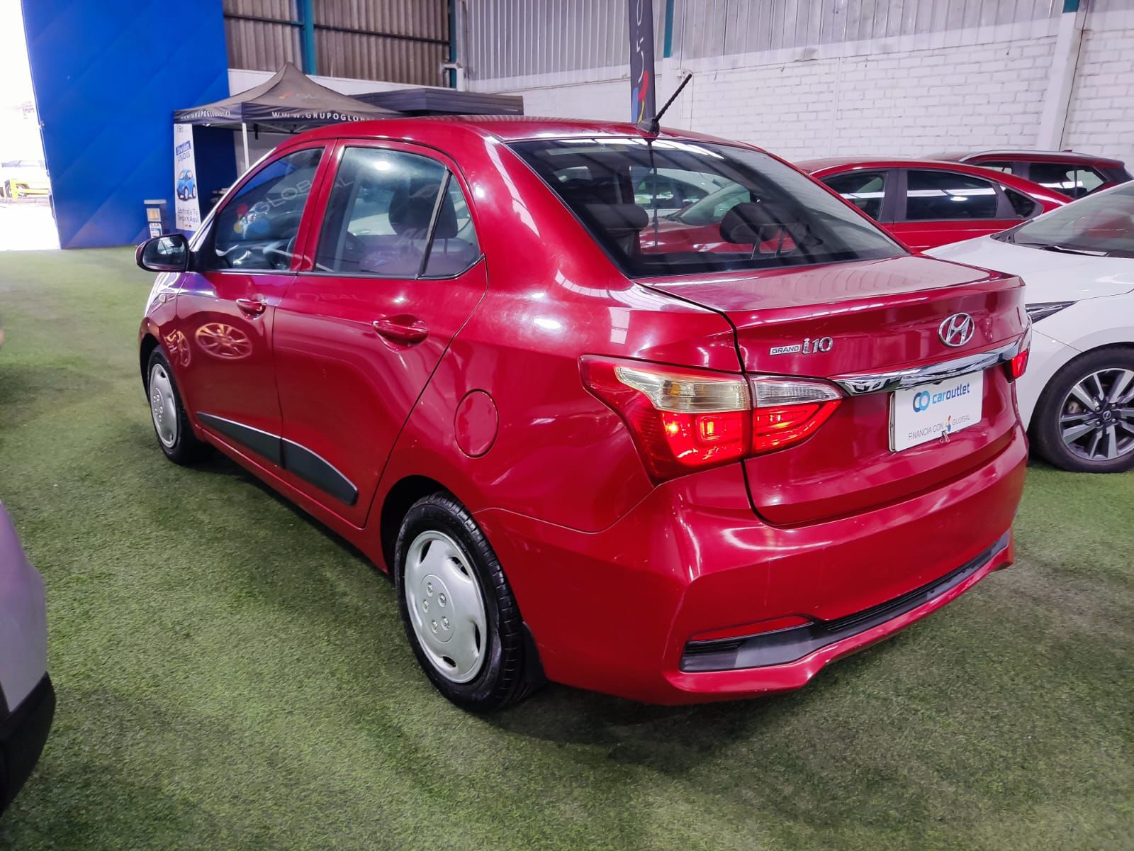 Hyundai GRAND I10 4X2 1.2 2018 - Imagen 3 de 14