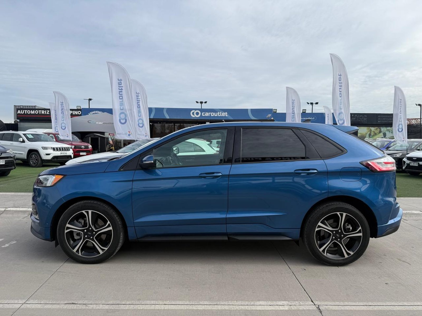 Ford EDGE 4X4 2.7 AUT 2022 - Foto 2 de 20