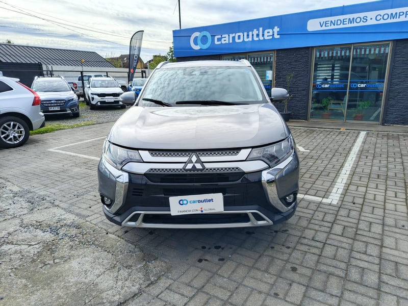Mitsubishi OUTLANDER GLS 4X4 2.5 AT 2022 - Imagen 6 de 11