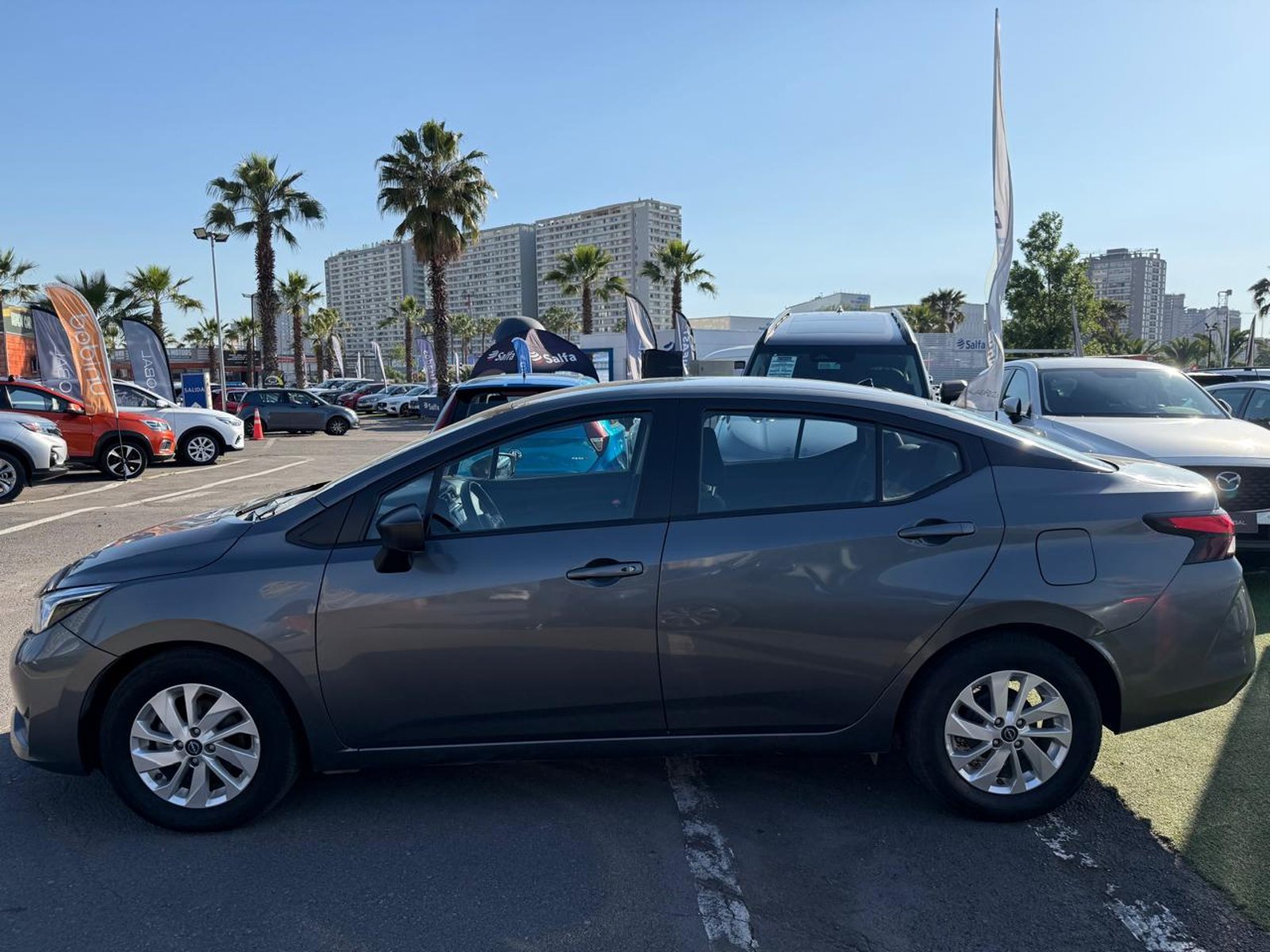 Nissan VERSA SENCE 1.6 2024 - Foto 2 de 19
