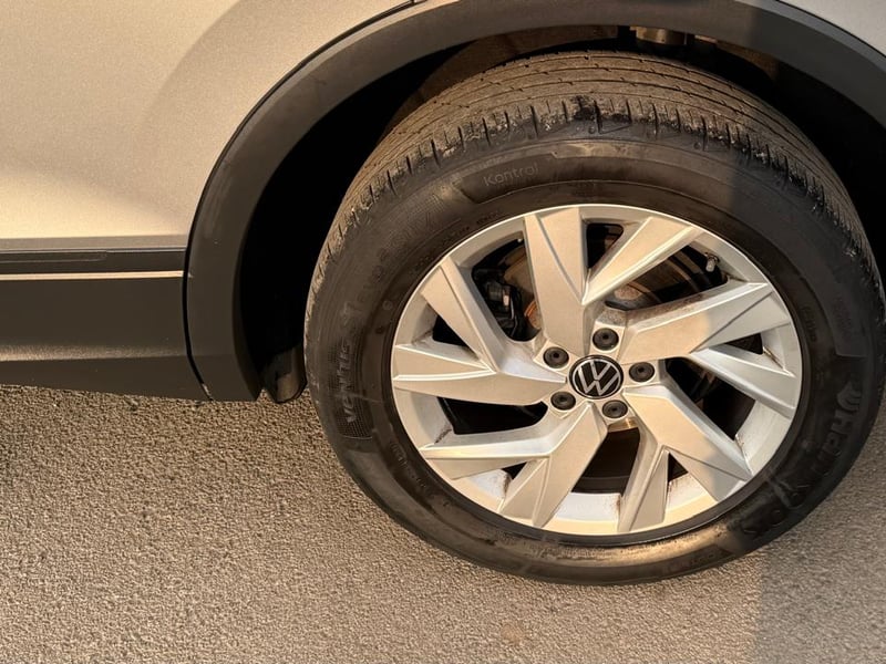 Volkswagen TIGUAN 1.4 AT 2023 - Imagen 19 de 20