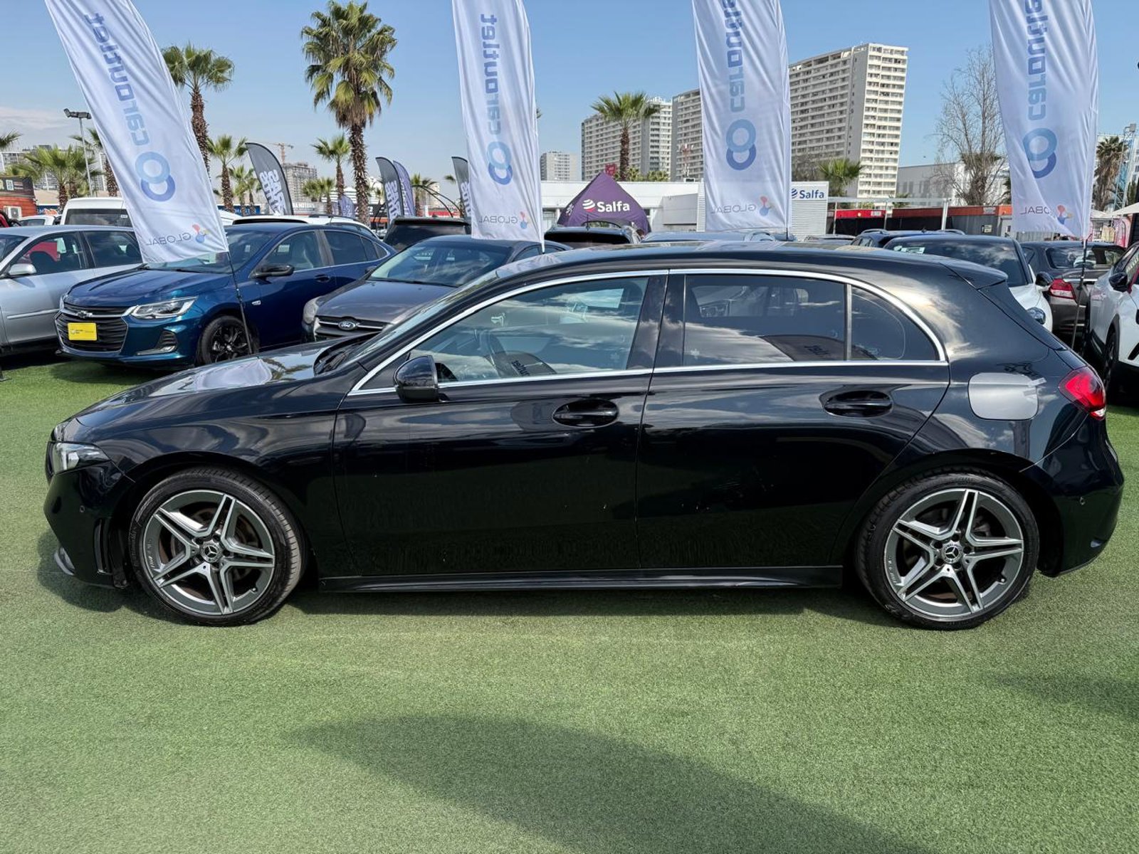 Mercedes-Benz A200 HATCH BACK 1.3 AUT 2020 - Foto 2 de 20