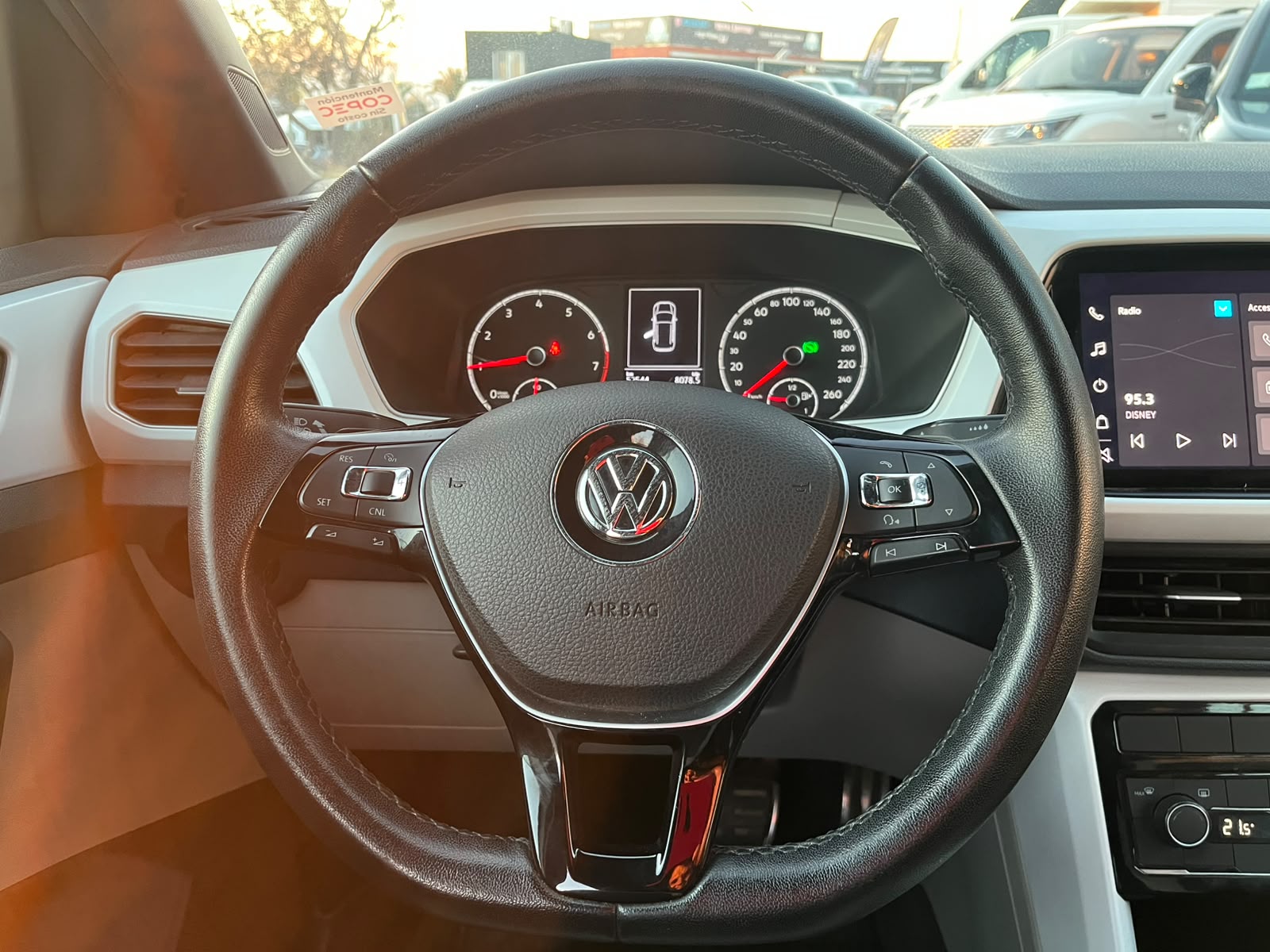 VOLKSWAGEN T CROSS TSI 1.0 AUT 2022 - Imagen 12 de 18