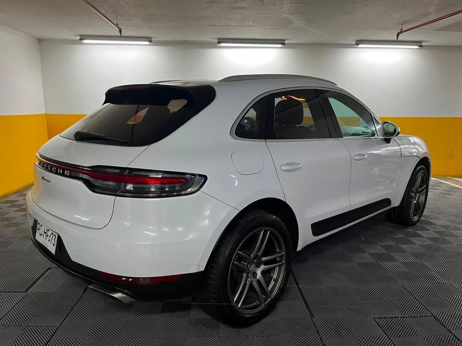 Porsche MACAN R4 II AWD 2.0 AUT 2020 - Foto 5 de 19