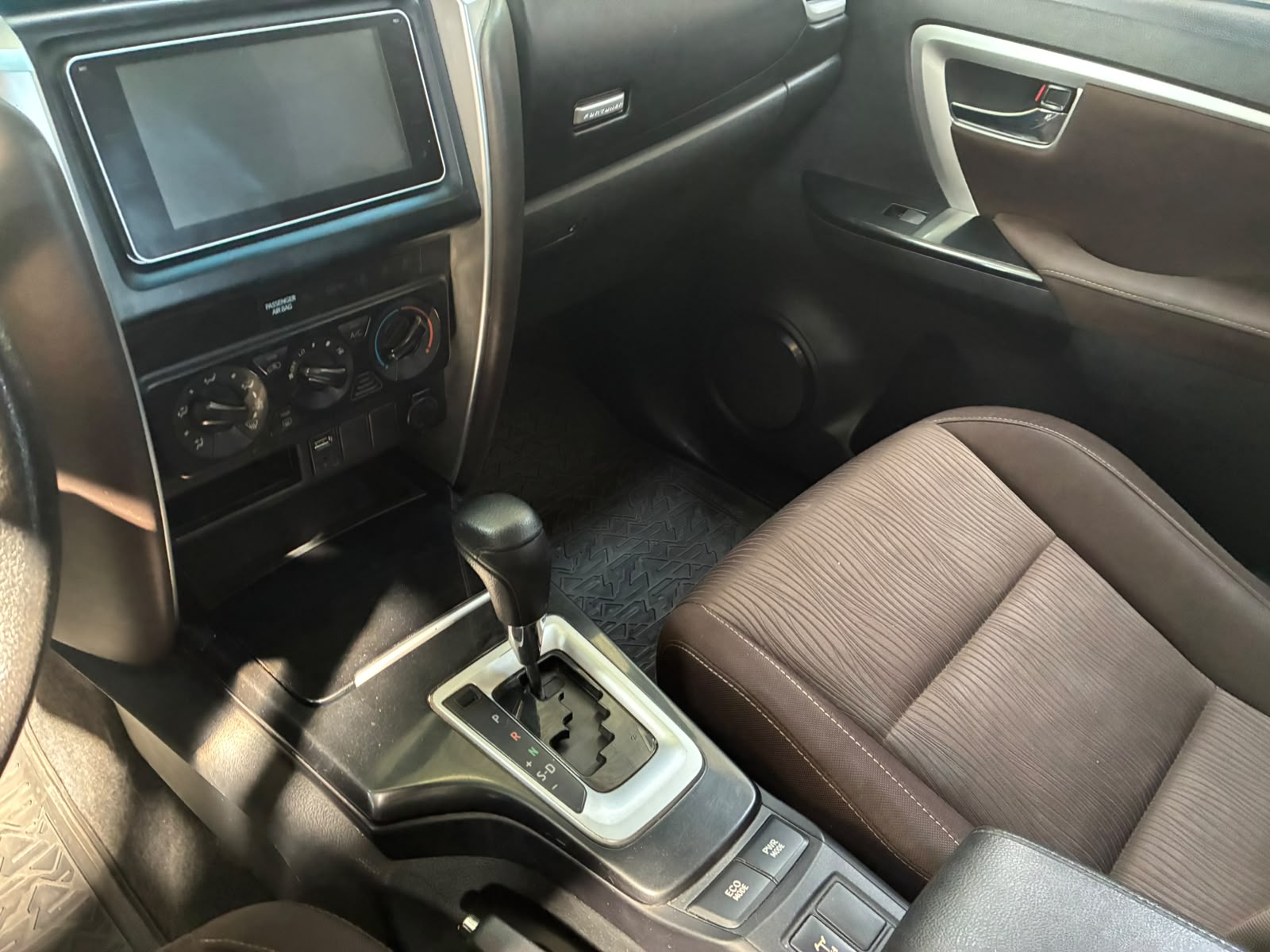 Toyota FORTUNER OTTO 2.7 AUT 2019 - Imagen 8 de 12