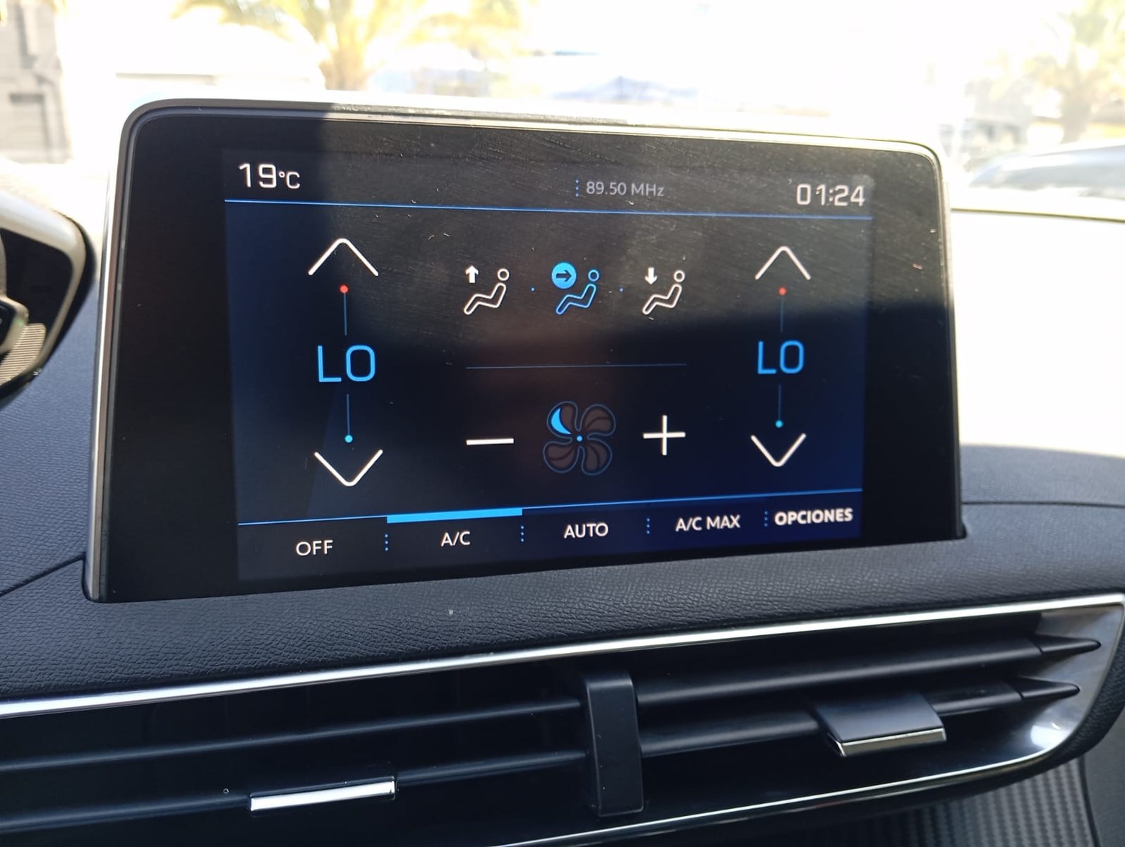 Peugeot 3008 BLUEHDI 1.5 ACTIVE 2022 - Imagen 10 de 13