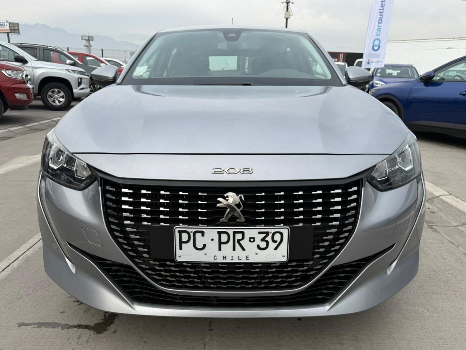 PEUGEOT 208 ALLURE BLUEHDI 1.5 2021 - Imagen 8 de 18